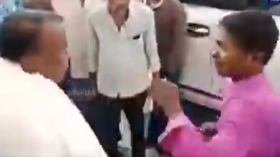 Watch Karnataka Congress MLA Slaps Youth For Enquiring About Roads