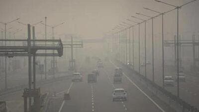 Delhi’s AQI on Wednesday was 343 (very poor), while it was 385 (very poor) on Tuesday. (Representative Photo) Delhi’s AQI on Wednesday was 343 (very poor), while it was 385 (very poor) on Tuesday. (Representative Photo)