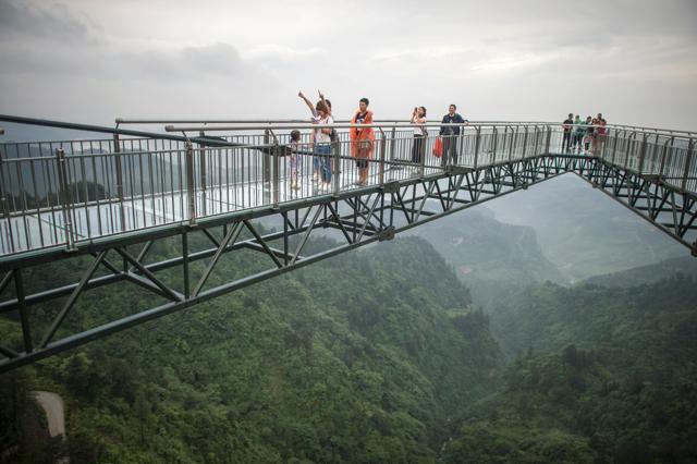 At 228 Feet This Glass Skywalk In China Is The Longest On This Planet