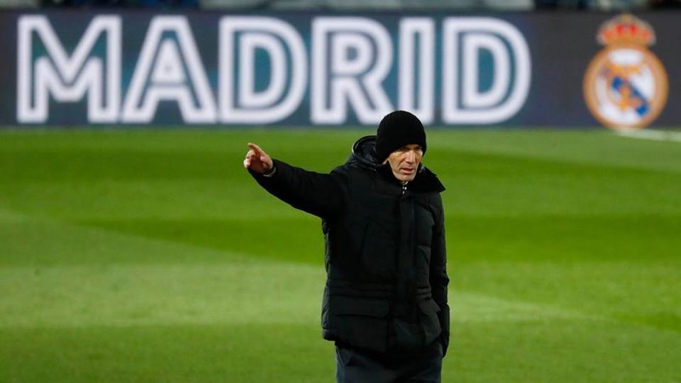 Real Madrids Zidane Backs Benzema Following Charge In Sex Tape Case