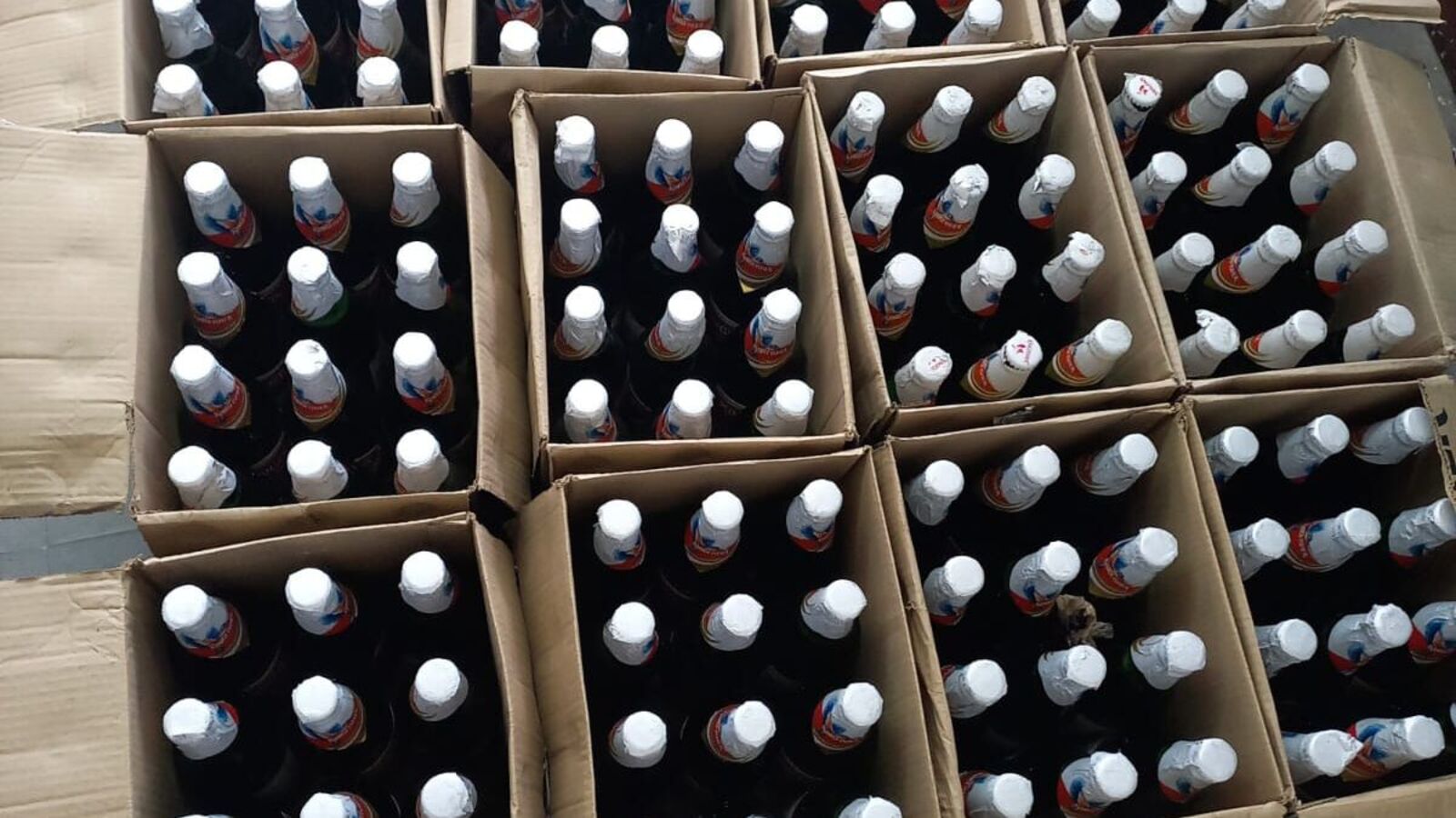 Liquor Seized : సంగారెడ్డి జిల్లాలో భారీగా అక్రమ మద్యం స్వాధీనం