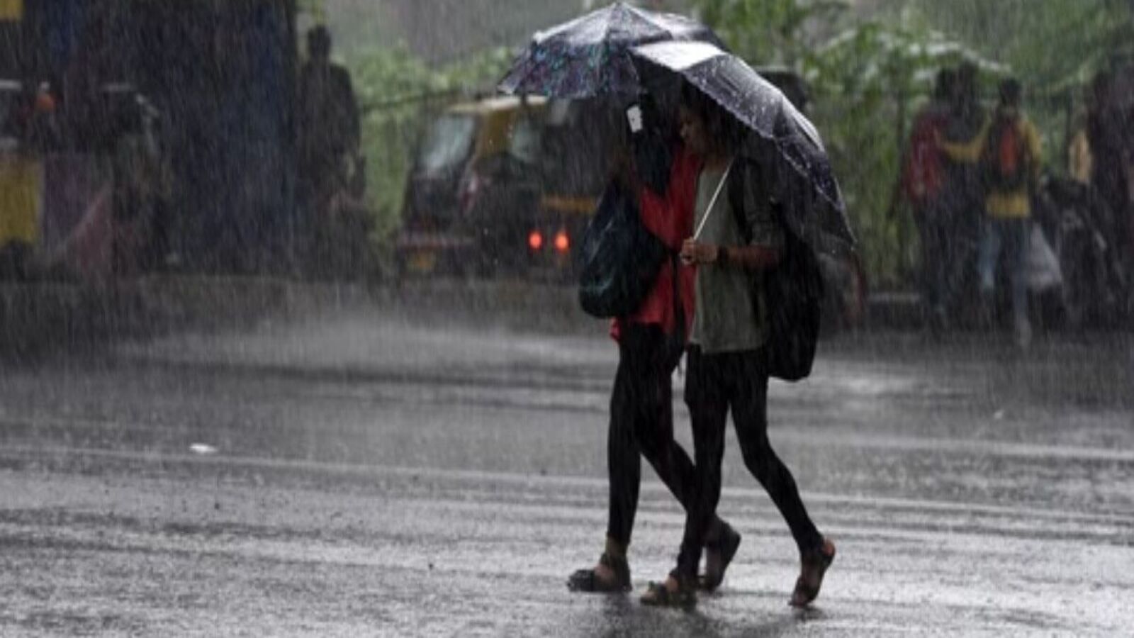 TS Rains : తెలంగాణపై మిచౌంగ్ తుపాను ఎఫెక్ట్& పలు జిల్లాలకు ఎల్లో, ఆరెంజ్ అలర్ట్ జారీ