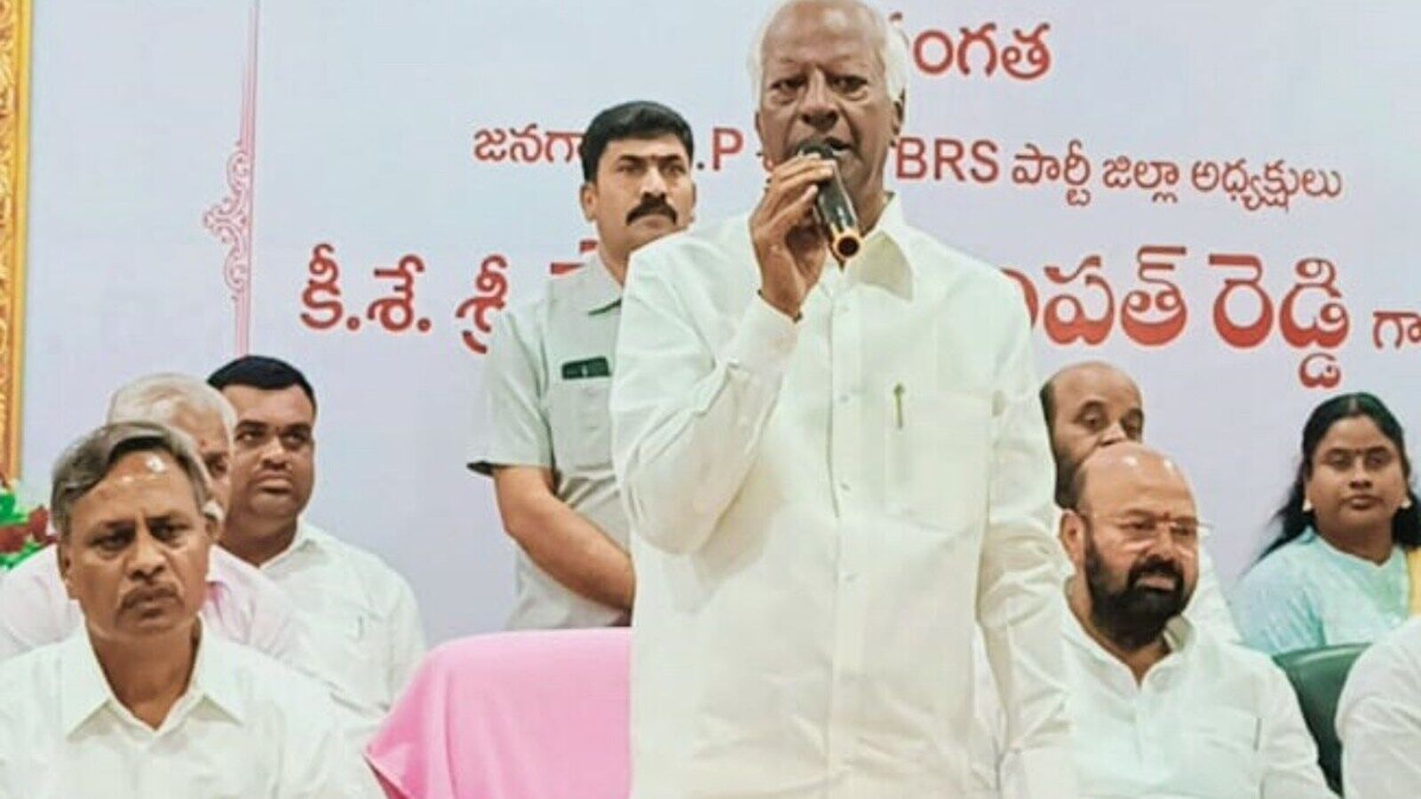 Kadiyam Srihari : మన దగ్గర 54 సీట్లు, త్వరలోనే బీఆర్ఎస్ సర్కార్& కడియం శ్రీహరి