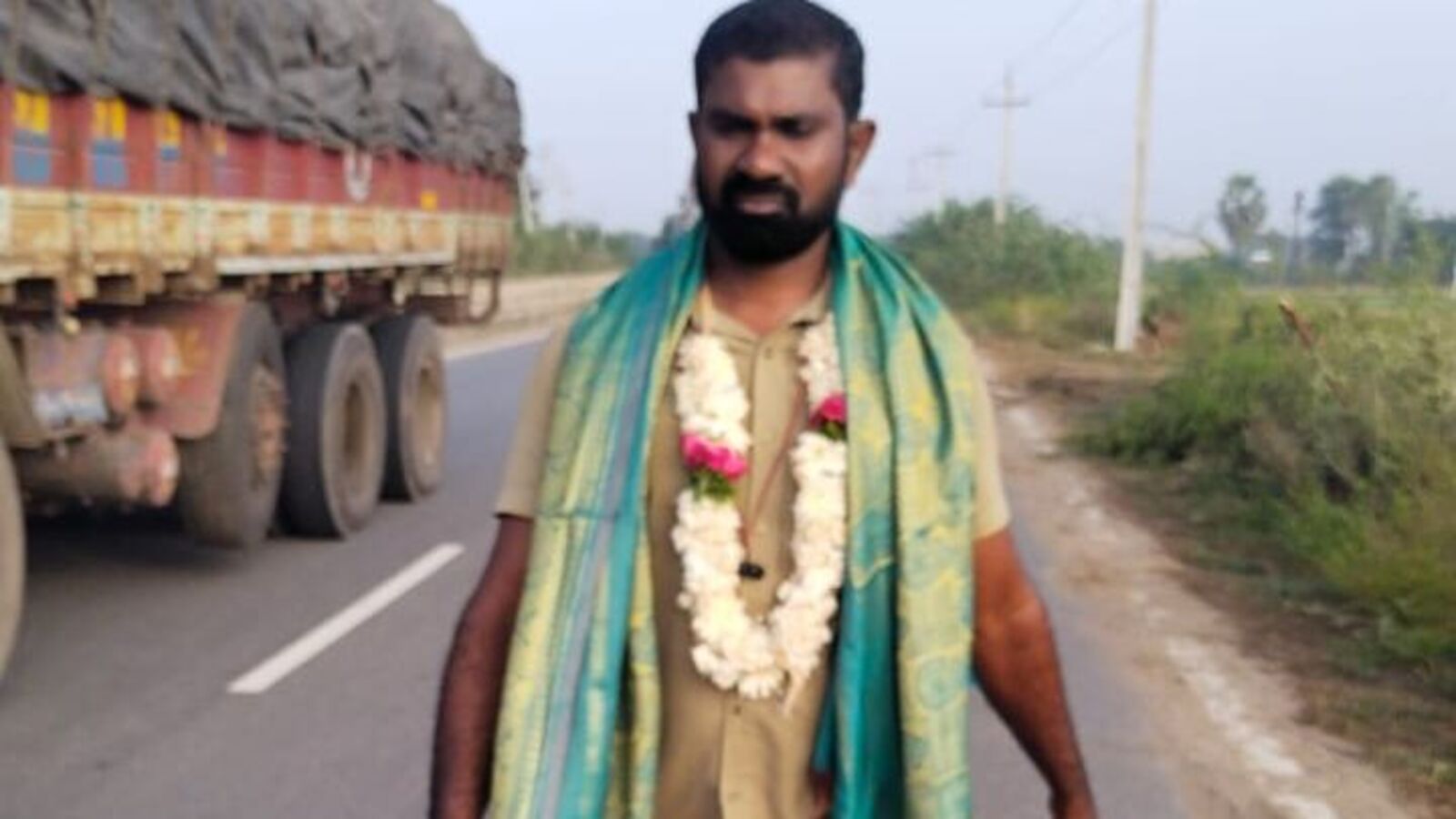 Khammam Rtc Driver: రేవంత్ రెడ్డి గెలుపుతో శ్రీశైలంకు ఆర్టీసీ డ్రైవర్‌ పాదయాత్ర