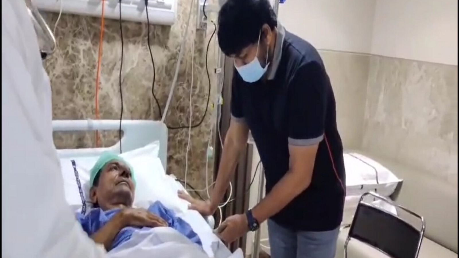 Chiranjeevi Visits KCR : కేసీఆర్ హుషారుగా ఉన్నారు, సినీ పరిశ్రమ గురించి అడిగారు& చిరంజీవి