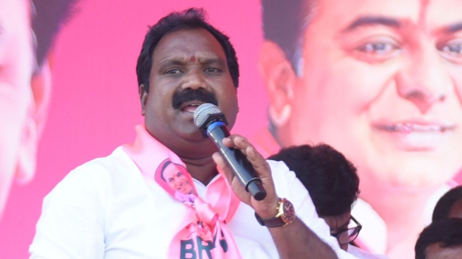 Aruri Ramesh: లోక్‌సభ వైపు ఆరూరి రమేష్ చూపు…