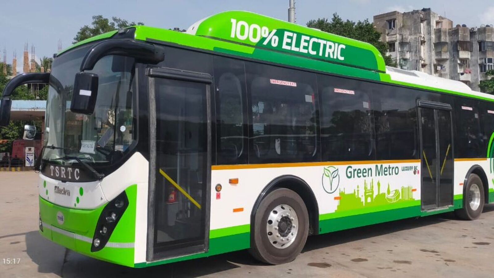 TSRTC : హైదరాబాద్ ప్రయాణికులకు గుడ్ న్యూస్ & ఈ రూట్ లో ఎలక్ట్రిక్ మెట్రో ఏసీ బస్సు సర్వీసులు