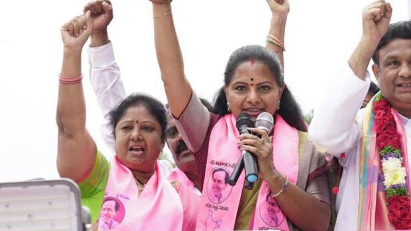 BRS Kavitha : నిజామాబాద్ లోక్‌స‌భ బ‌రిలో మళ్లీ కవితేనా..?