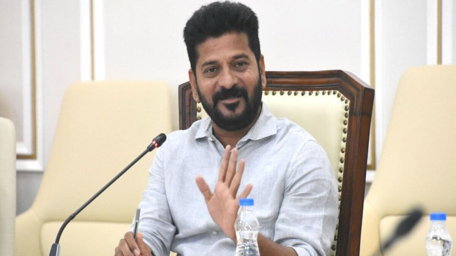 CM Revanth Reddy : పారిశ్రామిక వికేంద్రీకరణకు ప్రాధాన్యత, భూముల గుర్తింపుపై సీఎం రేవంత్ రెడ్డి కీలక ఆదేశాలు