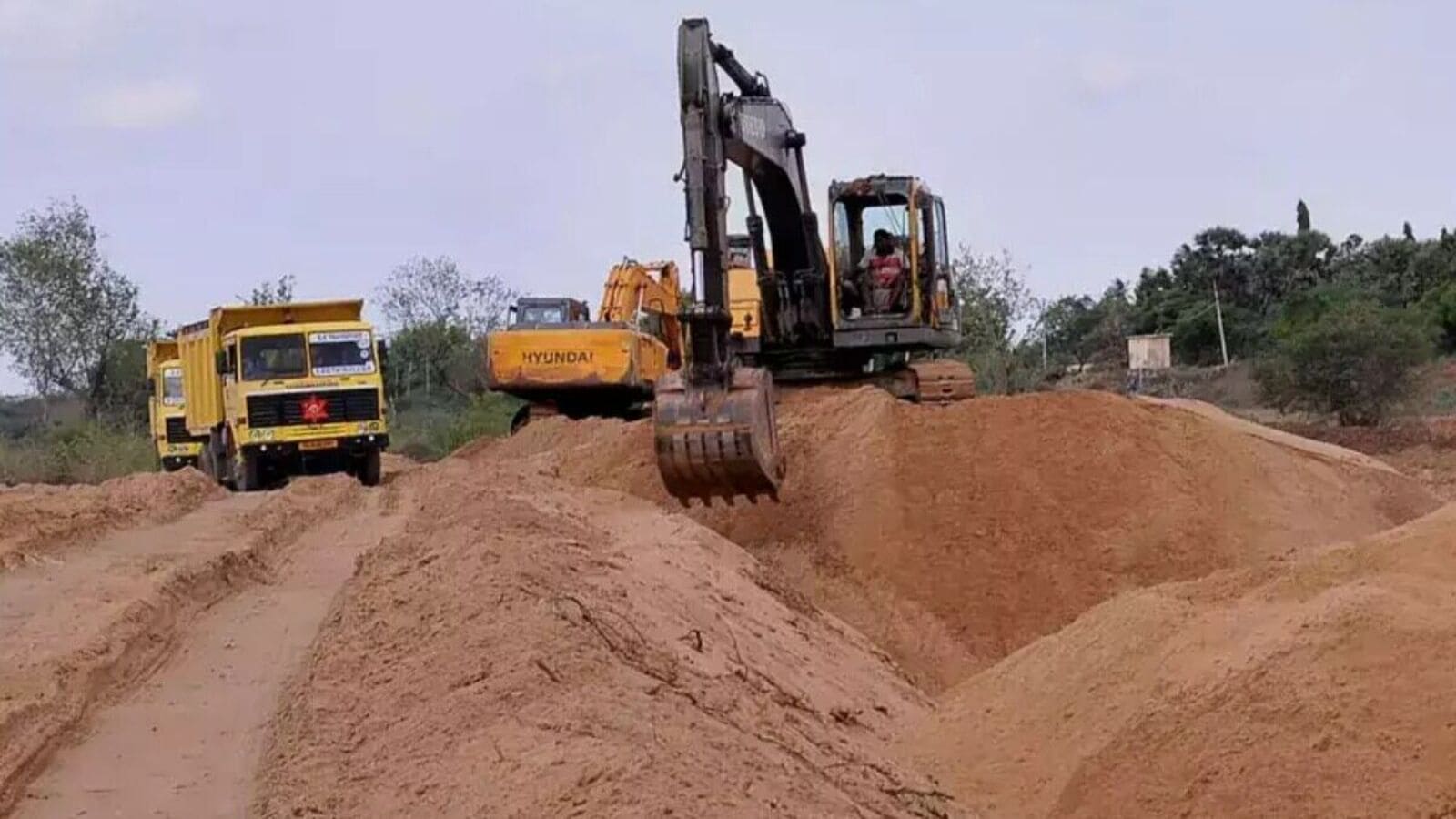 Illegal Sand Mining : 'మంజీరా' మౌన రోద‌న‌& జోరుగా ఇసుక అక్రమ త‌వ్వకాలు!