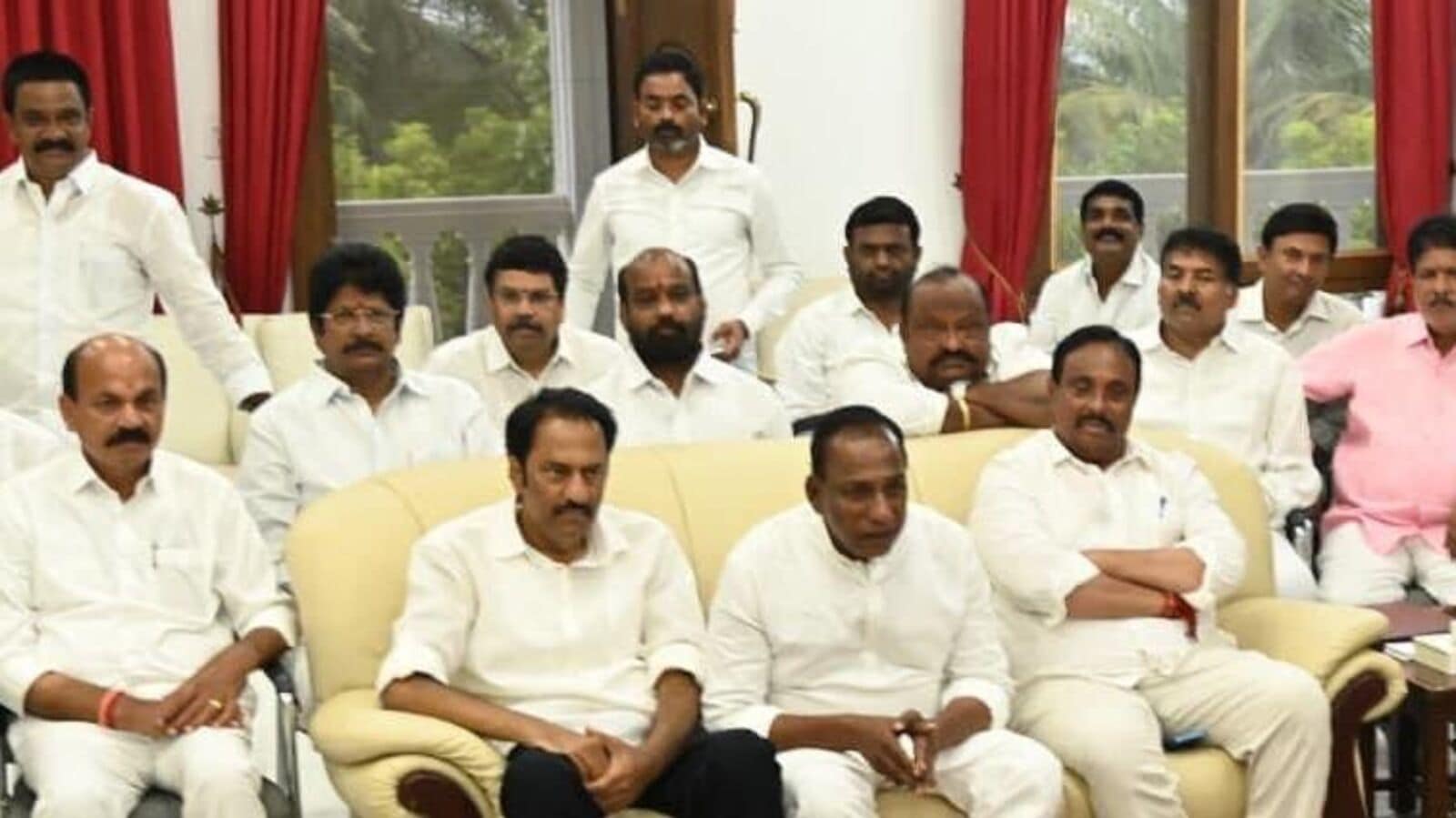 BRS On Financial Situation : అప్పులు కాదు ఆస్తులు పెంచాం & 51 పేజీలతో BRS డాక్యుమెంట్‌ విడుదల