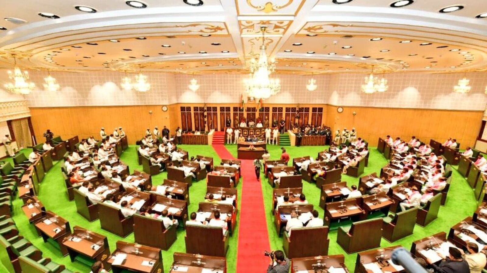 Telangana Govt White Paper : తెలంగాణ మొత్తం అప్పులు రూ. 6,71,757 కోట్లు & శ్వేతపత్రాన్ని విడుదల చేసిన కాంగ్రెస్ సర్కార్