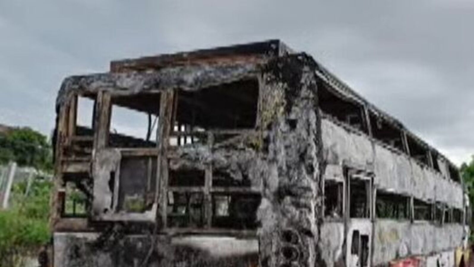 Maoist Attack: ఏపీ, చత్తీస్‌గడ్‌ సరిహద్దుల్లో మావోయిస్టుల దాడులు