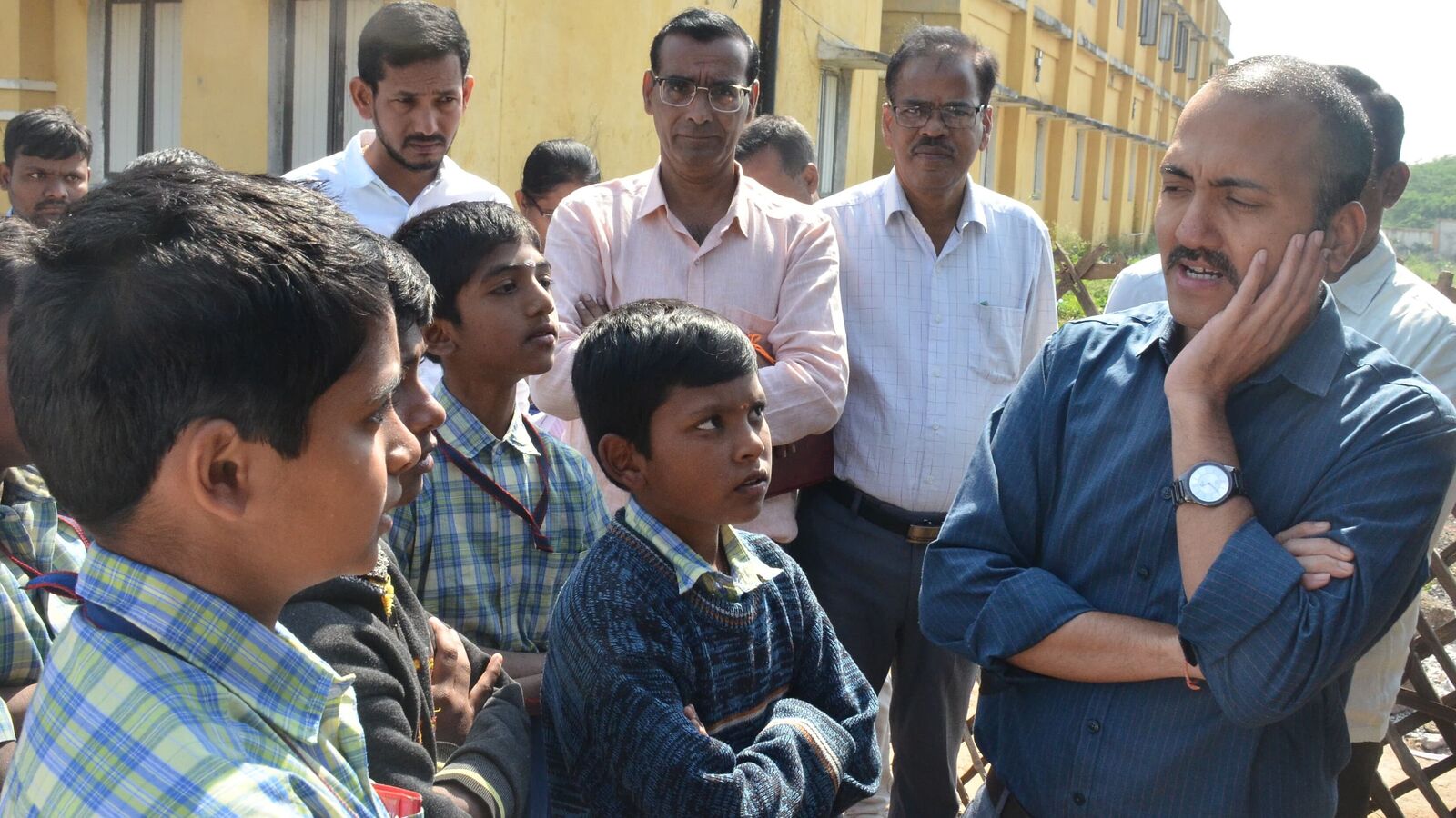 Husnabad Model School: పిల్లలకు భోజనం పెట్టని ఏజెన్సీపై సిద్దిపేట కలెక్టర్ ఆగ్రహం