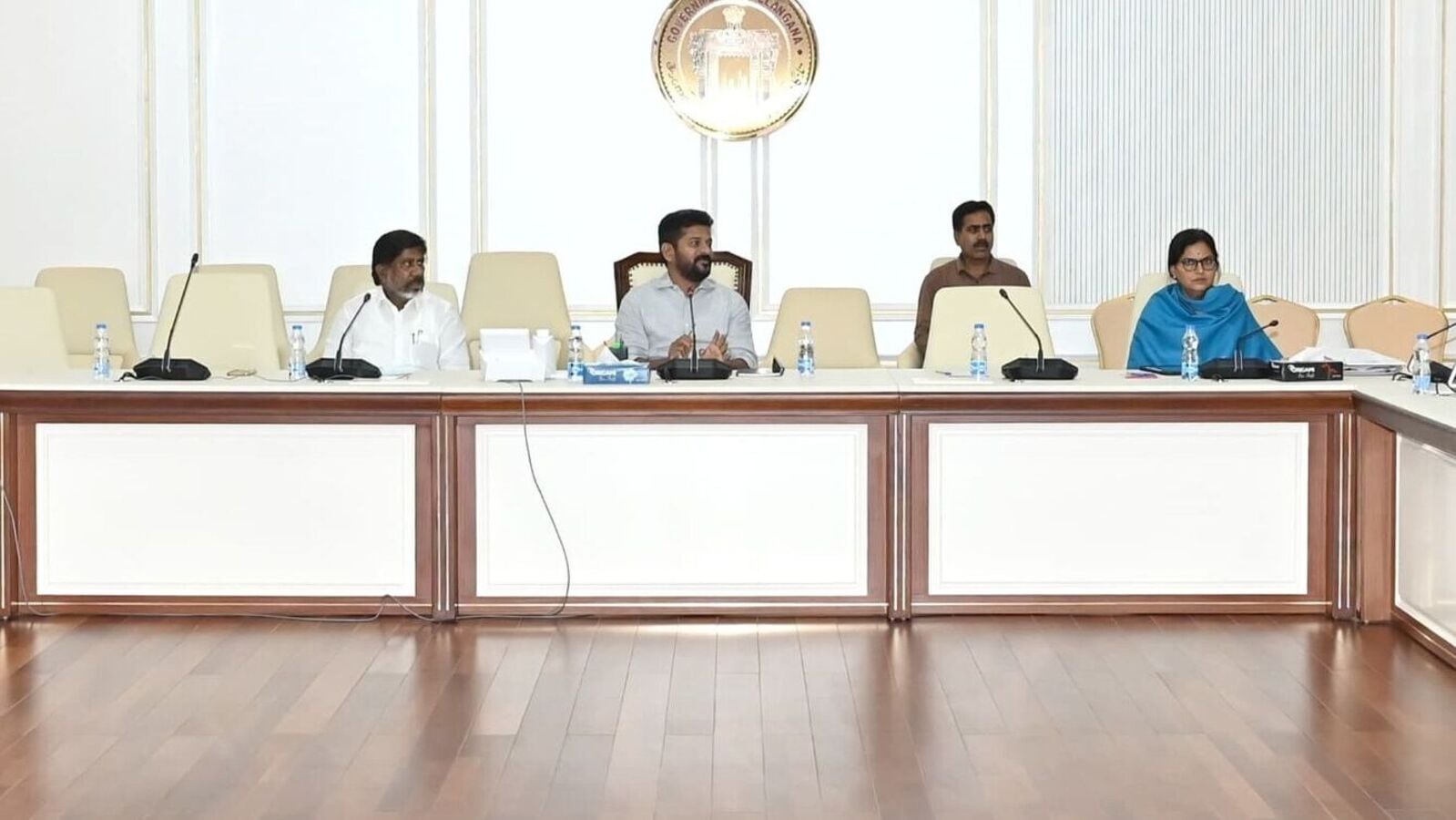 Telangana Govt : ఇవాళ కలెక్టర్లు, ఎస్పీలతో సీఎం రేవంత్ కీలక సమావేశం & అజెండాలోని అంశాలివే..!