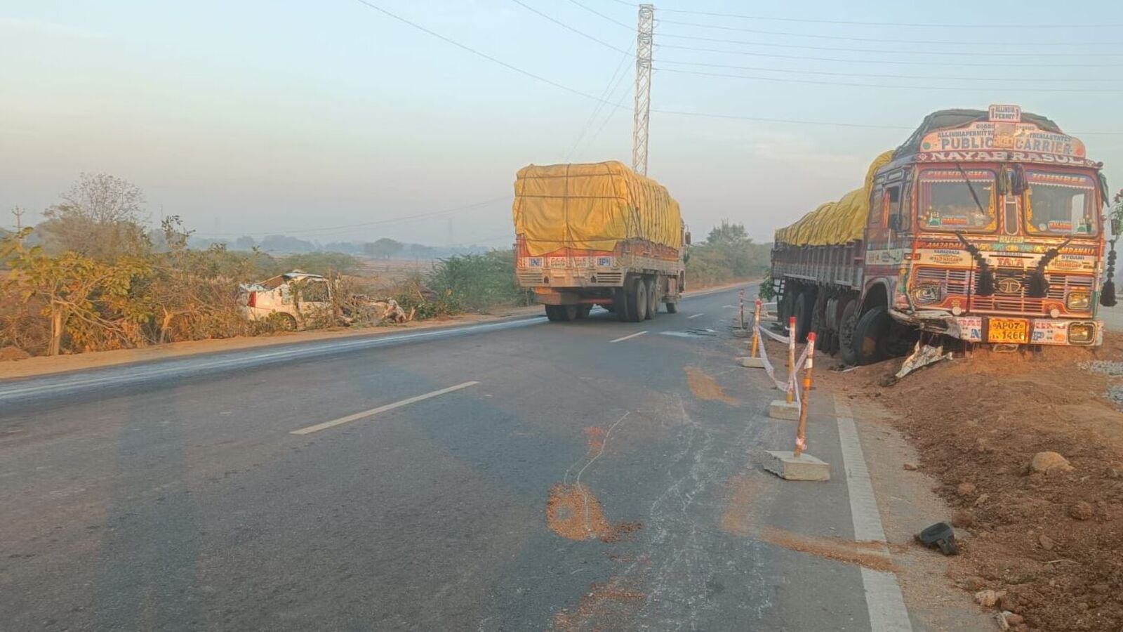 Warangal Accidents: వరుస ప్రమాదాలతో హడలెత్తిస్తున్న వరంగల్–కరీంనగర్​ హైవే