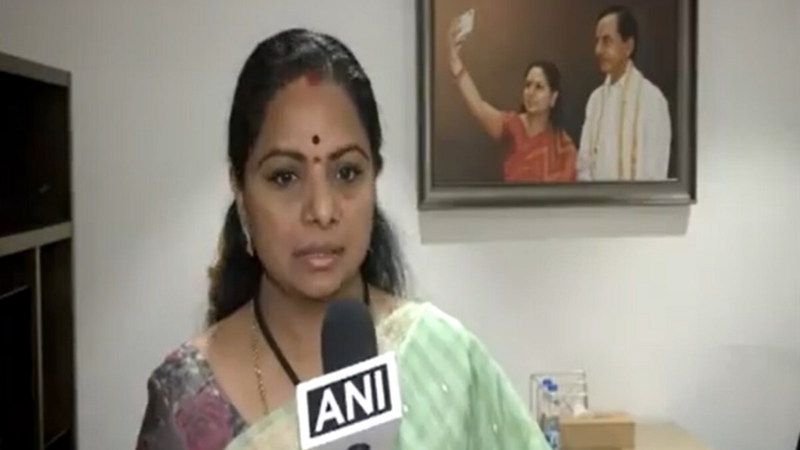 BRS Mlc Kavitha : 200 యూనిట్లలోపు కరెంటు వినియోగానికి బిల్లు కట్టకండి& ఎమ్మెల్సీ కవిత