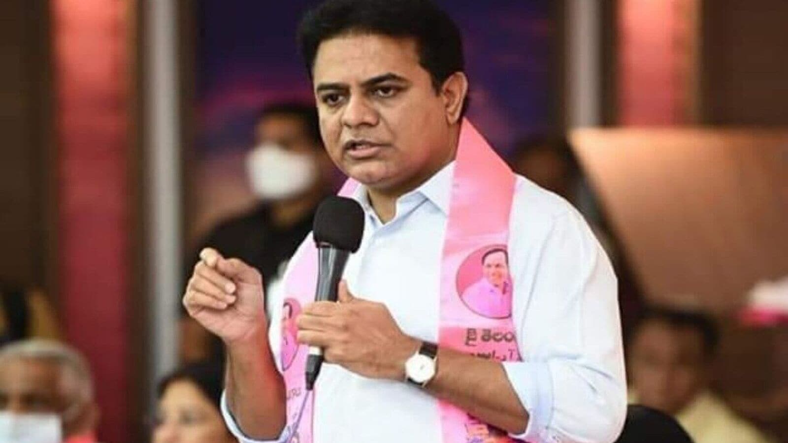 KTR : 32 మెడికల్ కాలేజీలుగా బదులు 32 యూట్యూబ్ ఛానళ్లు, ఎన్నికల ఫలితాలపై కేటీఆర్ ట్వీట్ వైరల్!