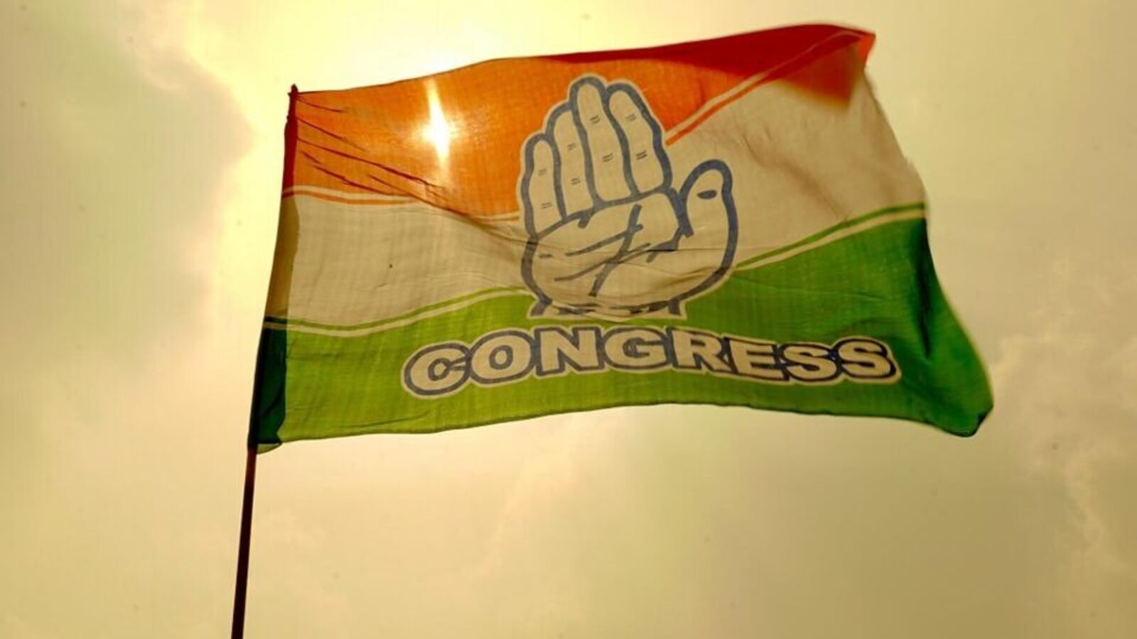 Nalgonda Congress MP Ticket : నల్గొండ ఎంపీ టికెట్ పై యువనేత గురి..! టెన్షన్ లో మరో నాయకుడు & ఏం జరగబోతుంది..?