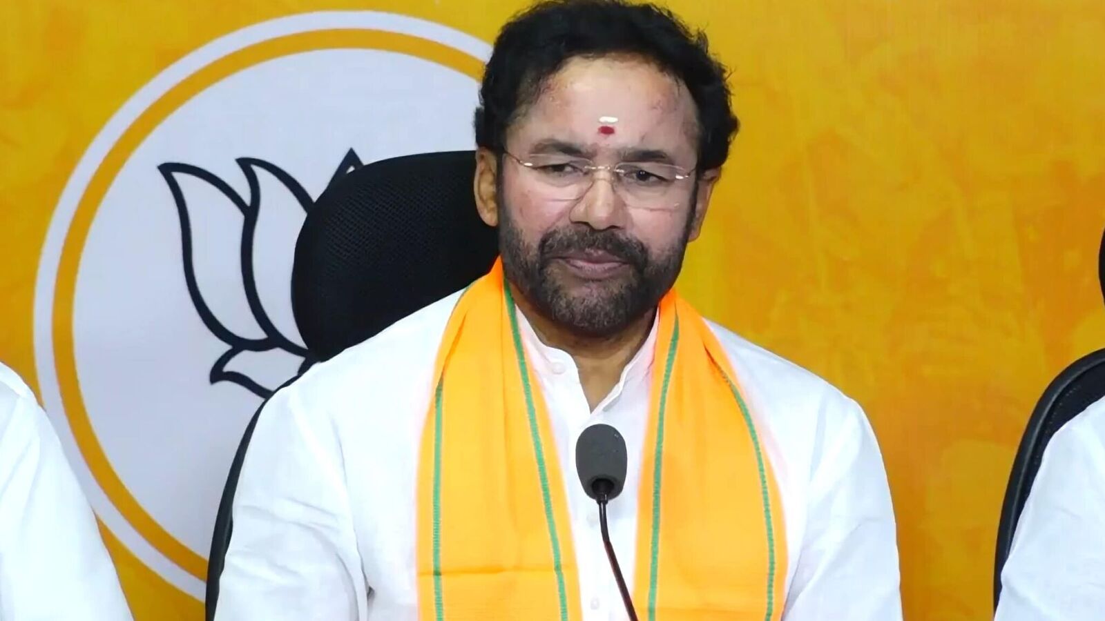 Kishanreddy on Congress: దరఖాస్తుల పేరుతో కాంగ్రెస్ కాలయాపన చేస్తోందన్న కిషన్ రెడ్డి