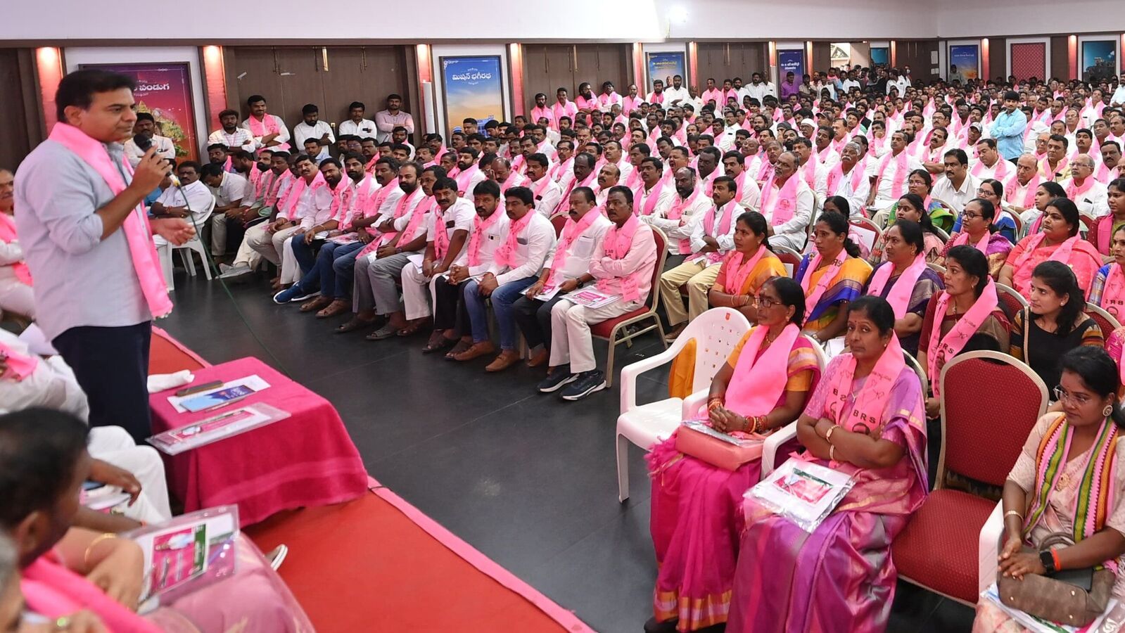 KTR : ఇంకా స్టార్ట్ కాలేదు, అసలు సినిమా ముందుంది & కాంగ్రెస్ పాలనపై కేటీఆర్ కామెంట్స్