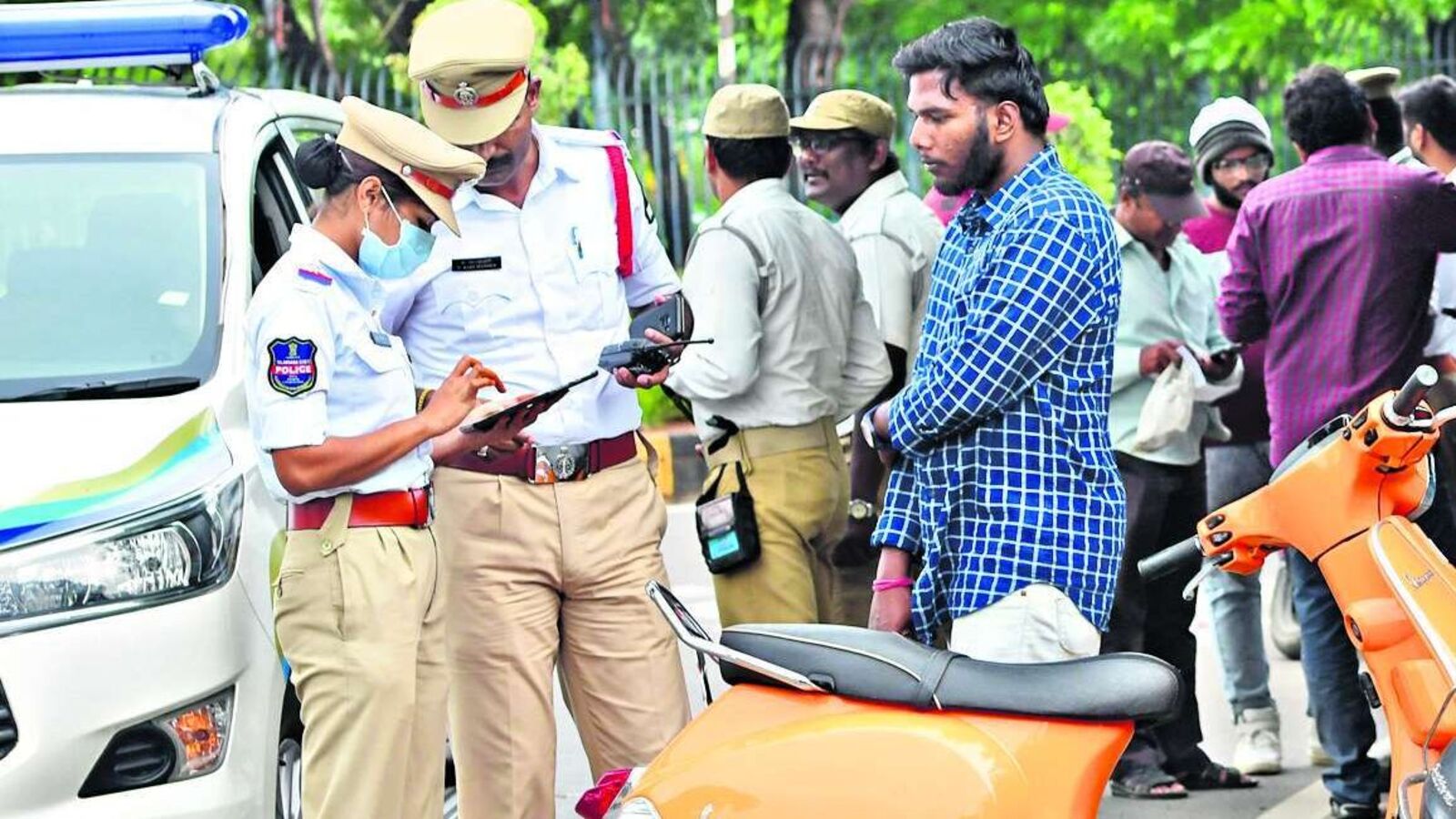 TS e&Challan Discount : వాహనదారులు… మీ పెండింగ్ చలాన్లు చెల్లించారా? డిస్కౌంట్ ఛాన్స్ కు ఇవాళే లాస్ట్ డేట్