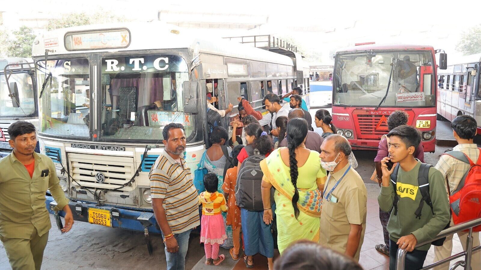 TSRTC Income : టీఎస్ఆర్టీసీ రికార్డ్ & ఒక్కరోజే రూ. 12 కోట్లు ఆదాయం