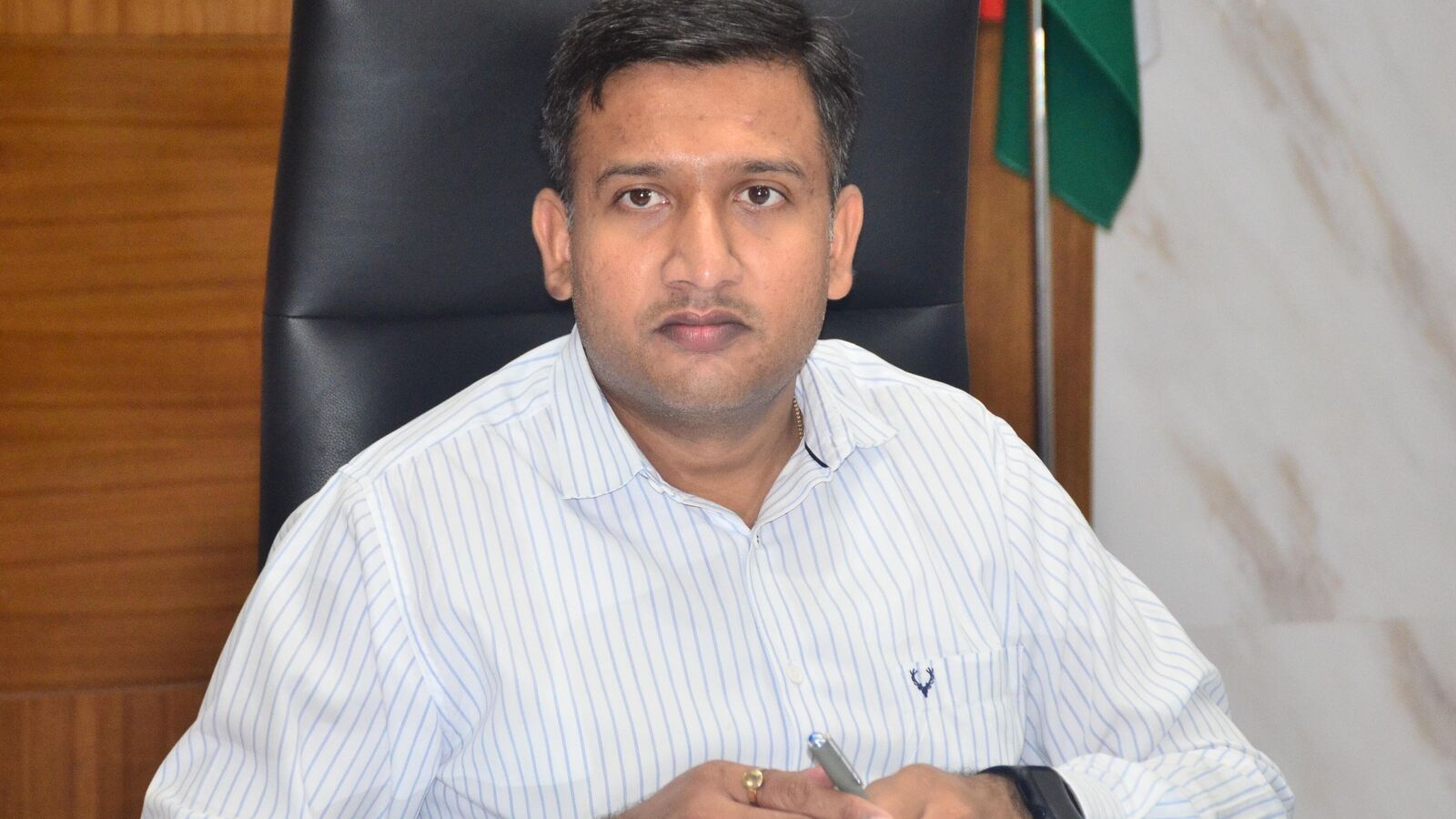 Medak Collector: మత్తు పదార్థాల అమ్మకాలు, రవాణాపై నిఘాకు కలెక్టర్ ఆదేశాలు