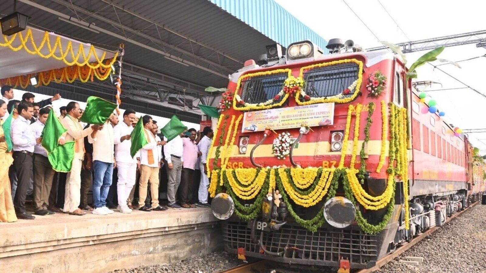 Ayodhya Special Trains: ఏపీ, తెలంగాణ నుంచి అయోధ్యకు ప్రత్యేక రైళ్లు