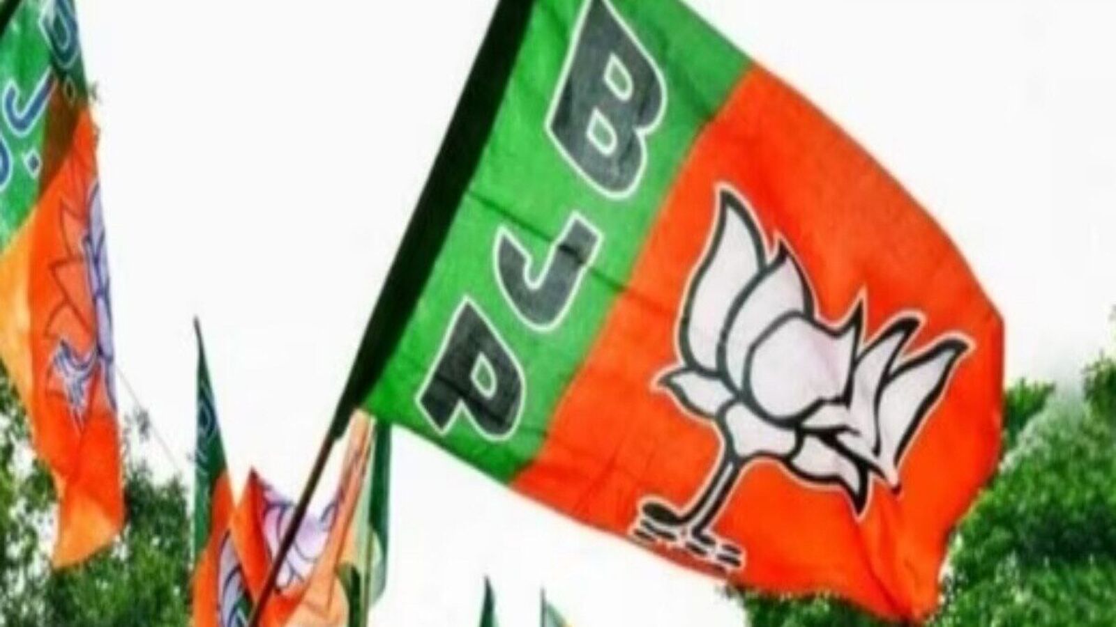 Nizamabad News : నిజామాబాద్ టికెట్ కోసం బీజేపీలో పోటీ? సై అంటున్న సీనియర్ నేతలు