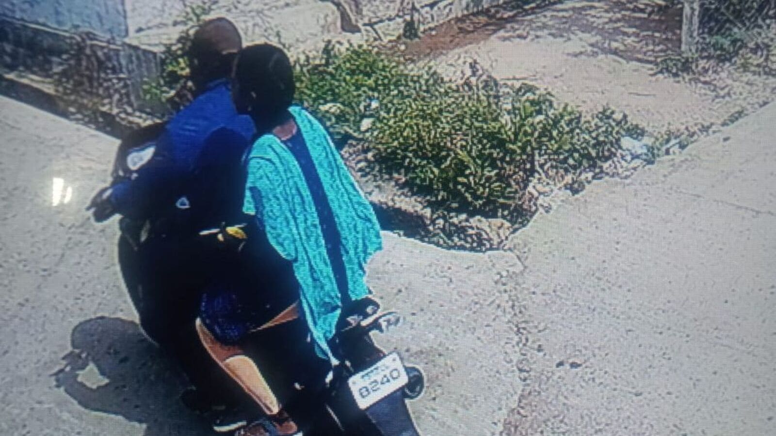 Dichpalli Fraud: లక్కీ డ్రా పేరుతో మోసం… మహిళను మభ్యపెట్టి బంగారం చోరీ