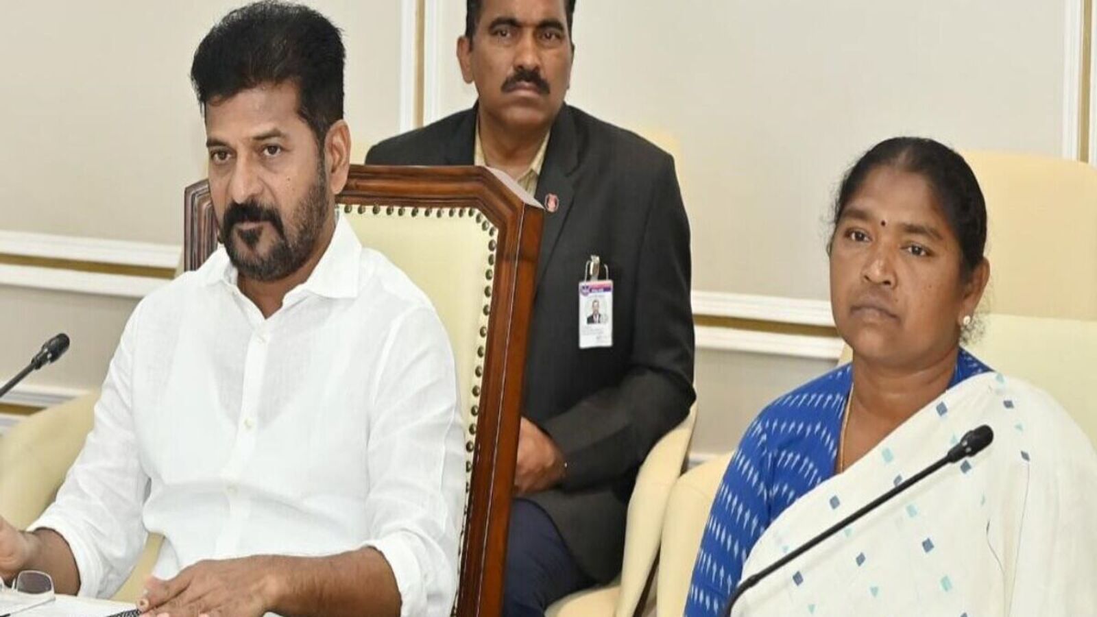 CM Revanth Reddy : వేసవిలో నీటి ఎద్దడి తలెత్తకుండా చర్యలు, గ్రామాల్లో తాగునీటి నిర్వహణ సర్పంచ్ లకే& సీఎం రేవంత్ రెడ్డి