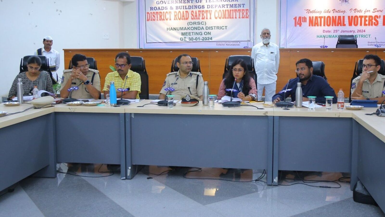 Medaram Jatara: మేడారం జాతరపై ఫోకస్.. ఫిబ్రవరి 10లోగా రోడ్డు భద్రతపై చర్యలు