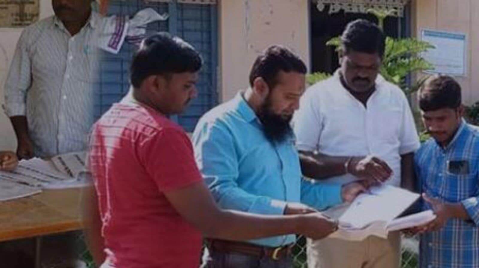 TS Graduate MLC Vote Registration : ఎమ్మెల్సీ ఓటుపై పట్టభద్రులకు పట్టింపేదీ..?