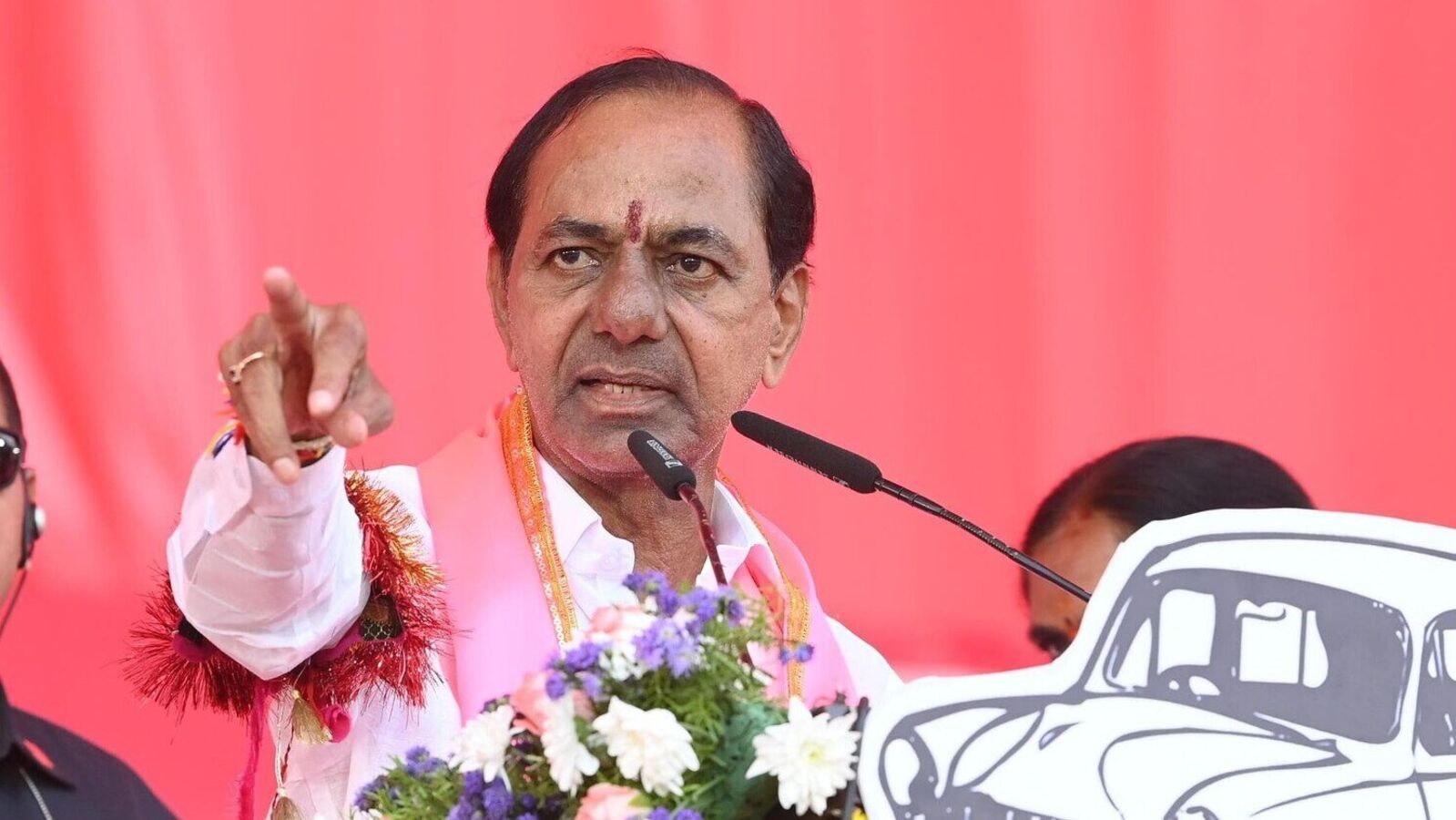 KCR : జాగ్రత్తగా ఉండండి, ఏదో చెబితే విని ట్రాప్‌లో పడొద్దు...! కేసీఆర్ కీలక వ్యాఖ్యలు