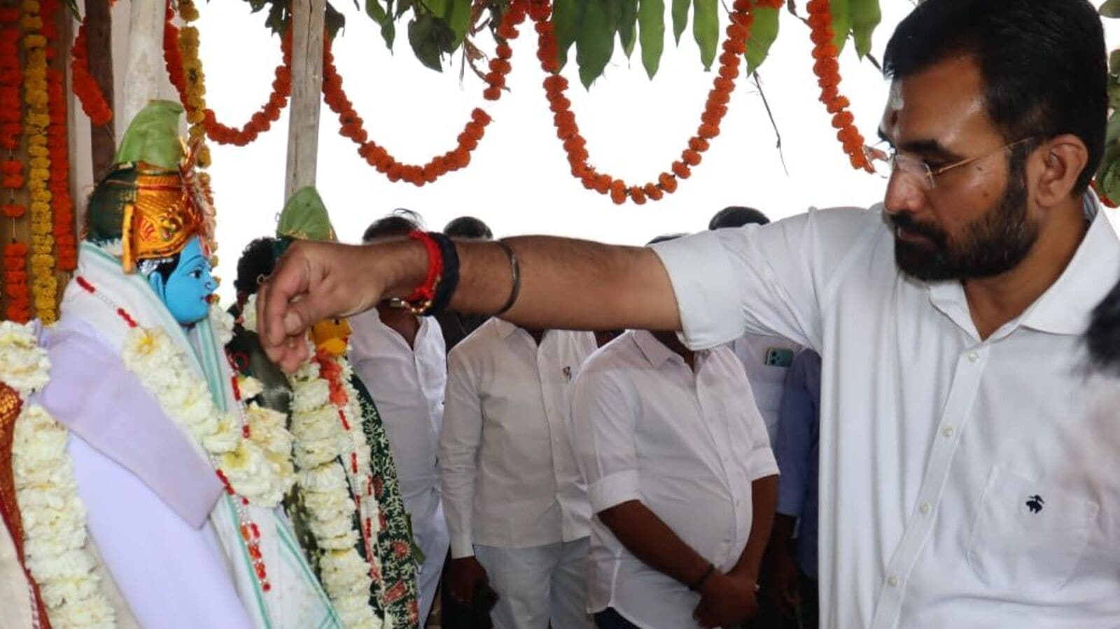 Zahirabad Loksabha: జ‌హీరాబాద్ సీటుకు ఎంపీ పాటిల్, పోచారం త‌న‌యుడు పోటాపోటీ.. స్పీడ్ పెంచిన మాజీ స్పీకర్….