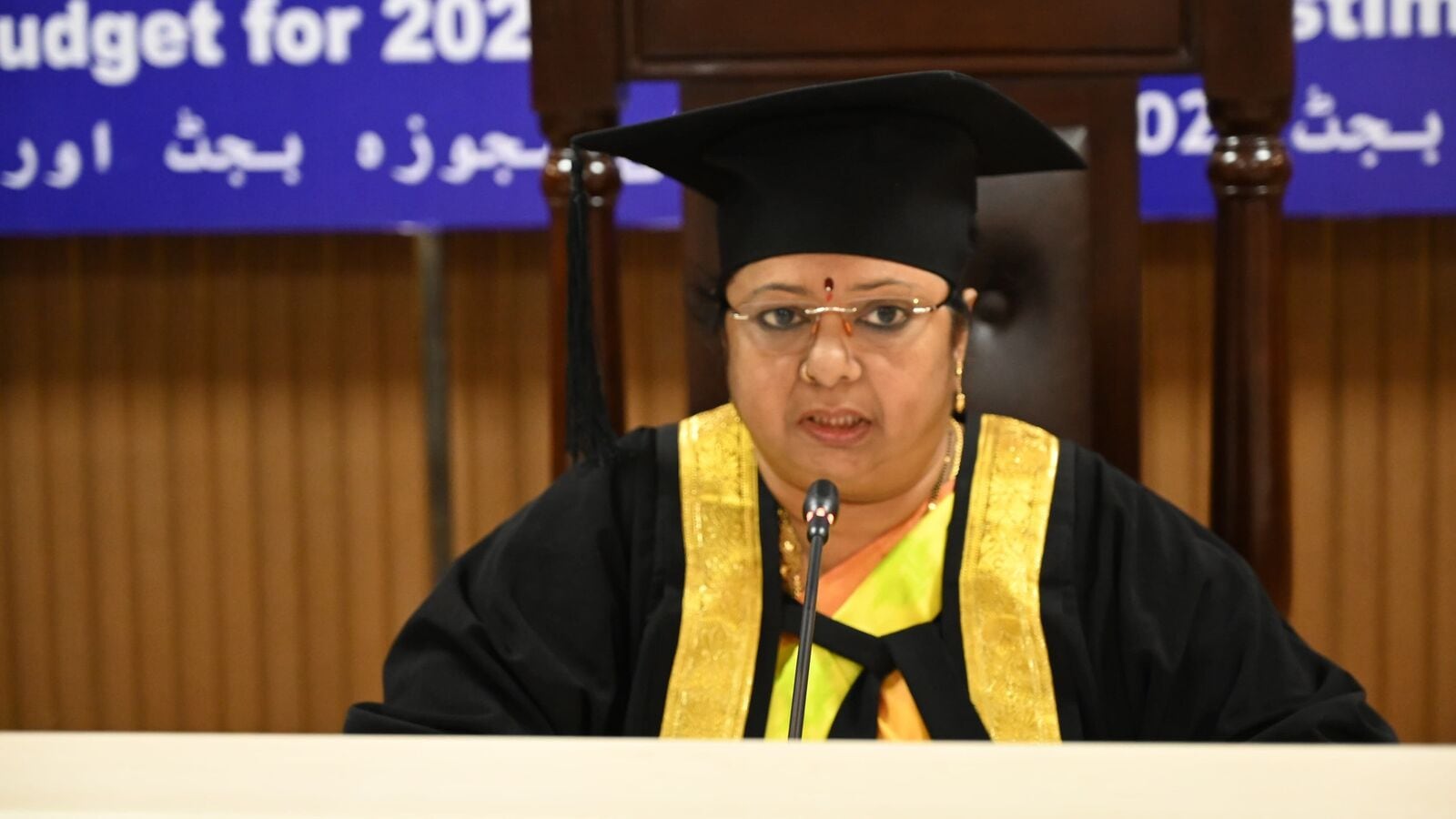 Nizamabad : ర‌సాభాస మ‌ధ్య నిజామాబాద్ మున్సిప‌ల్ బ‌డ్జెట్ ఆమోదం