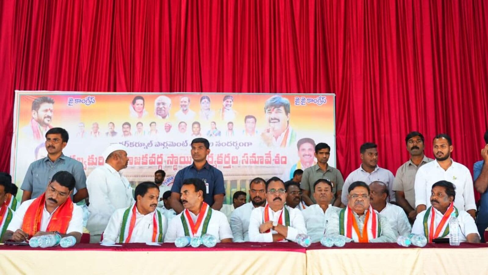 Telangana Congress : మొన్నే నామినేటెడ్ పదవి... అప్పుడే రాజీనామా..! హాట్ టాపిక్ గా సీనియర్ నేత ప్రకటన