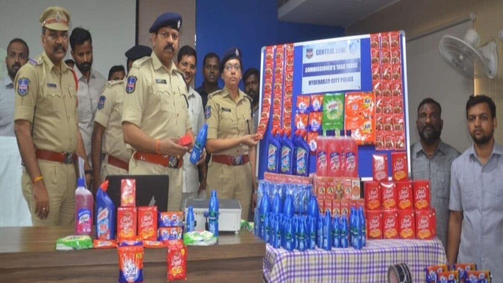 Hyderabad Fake Household Products : బ్రాండెడ్ కవర్లలో నాసిరకం సరుకులు, హైదరాబాద్ లో నకిలీ దందా గుట్టురట్టు!