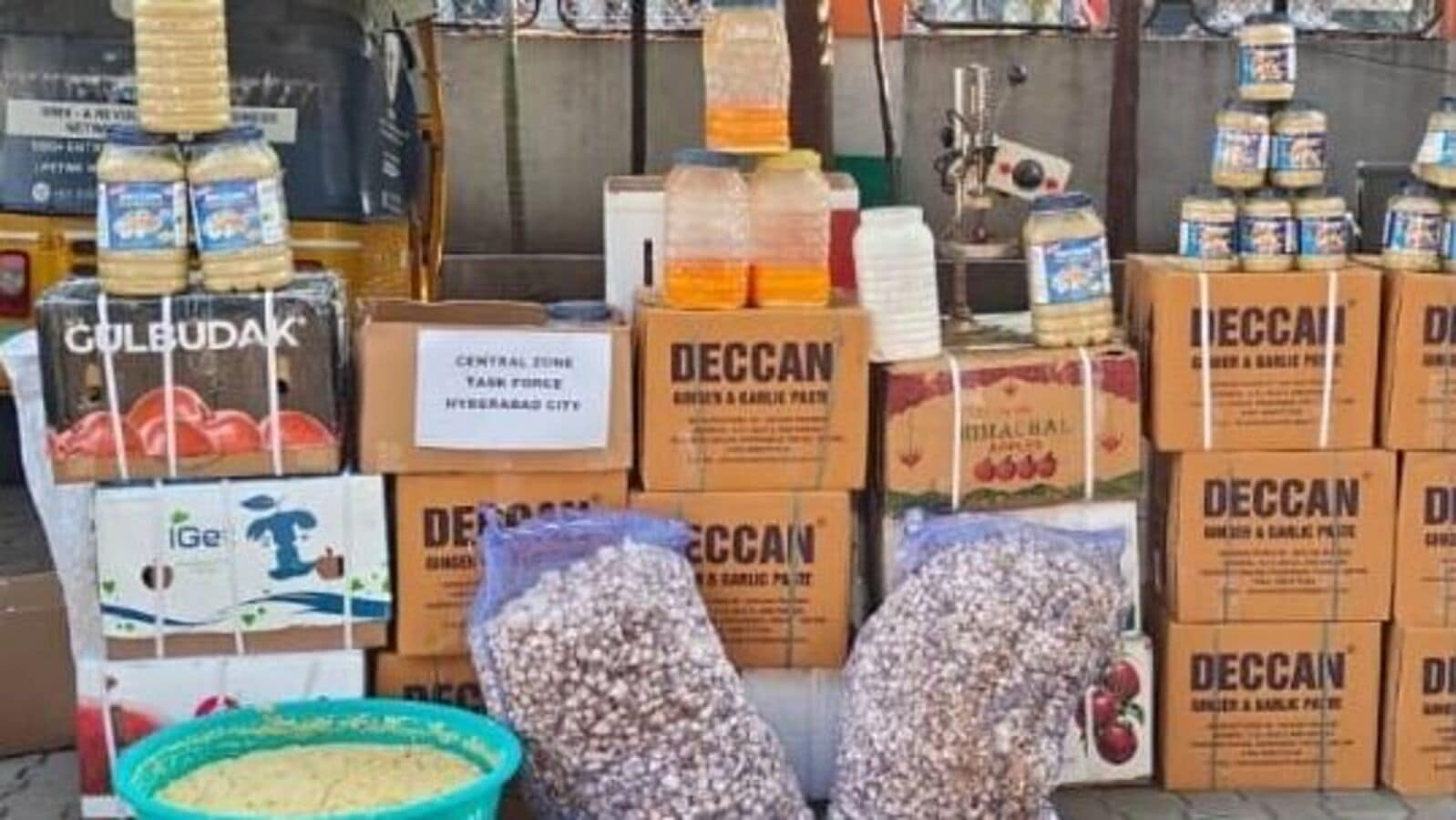 Hyderabad News : కుల్లిన పదార్థాలతో అల్లం వెల్లుల్లి పేస్ట్ తయారీ & నలుగురు అరెస్ట్