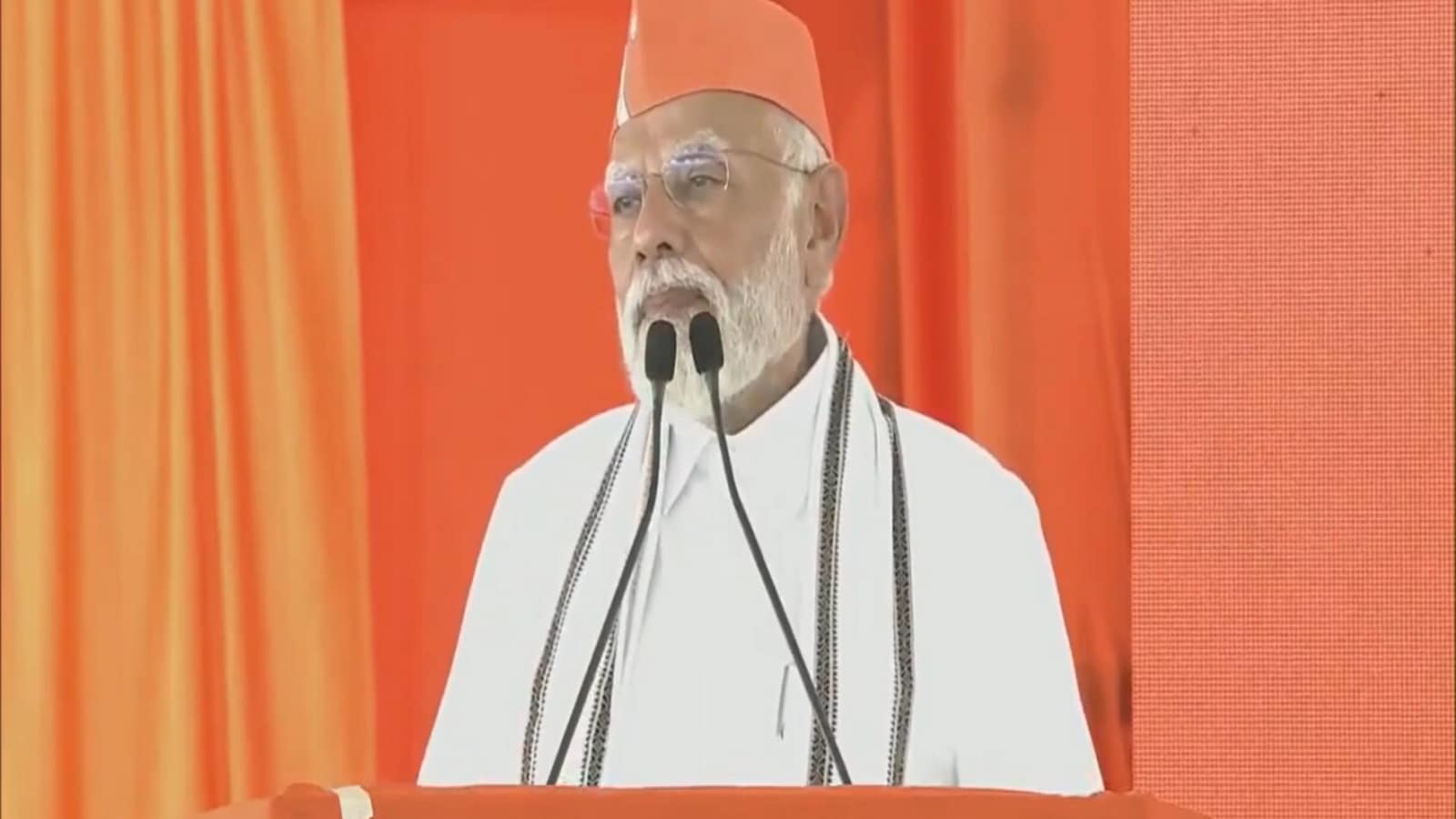 Modi In Telangana : కుటుంబ పార్టీలకు కుటుంబమే ఫస్ట్, మోదీకి నేషన్ ఫస్ట్& ప్రధాని మోదీ