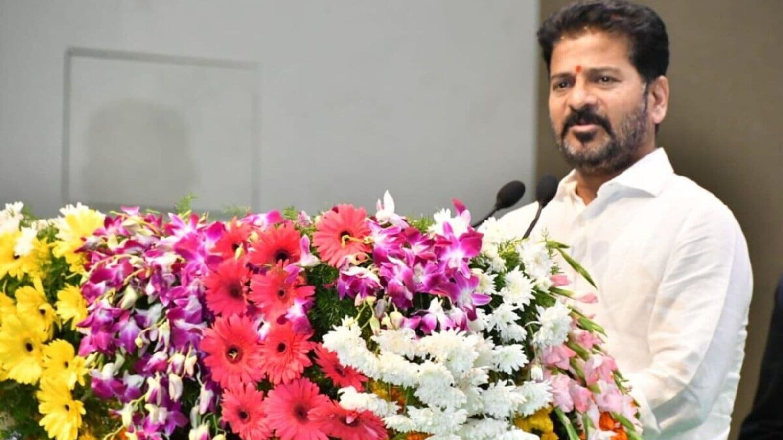 CM Revanth Reddy : తొలిసారి రామయ్య సన్నిధికి సీఎం రేవంత్ రెడ్డి, భద్రాద్రి అభివృద్ధిపై దృష్టి సారిస్తారా?