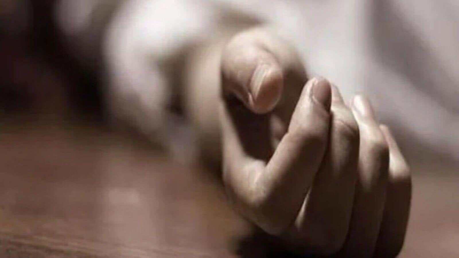 Medak Crime : మెదక్ జిల్లాలో దారుణం, చున్నీతో తండ్రికి ఉరేసి హత్య చేసిన కొడుకు