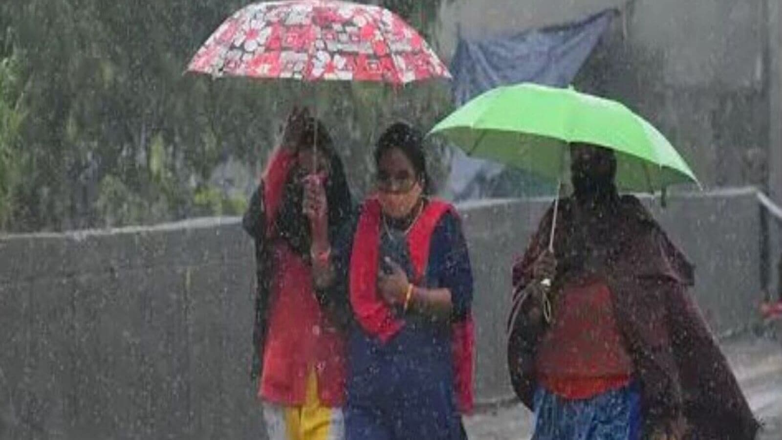 TS AP Rains : తెలుగు రాష్ట్రాలకు చల్లటి కబురు, మరో మూడు రోజులు వర్షాలు& హైదరాబాద్ లో కూల్ వెదర్