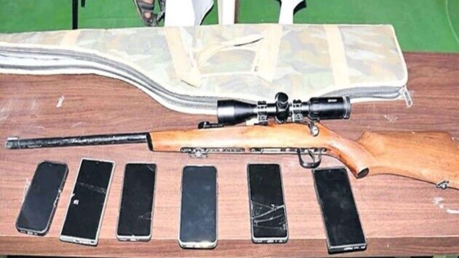 Street Dogs Murder: వీధి కుక్కలపై అమానుషం.. పెంపుడు కుక్కను చంపాయని 20 వీధి కుక్కల కాల్చివేత