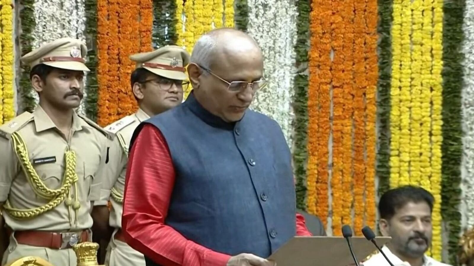 TS Governor RadhaKrishnan: తెలంగాణ గవర్నర్‌గా రాధాకృష్ణన్ ప్రమాణ స్వీకారం