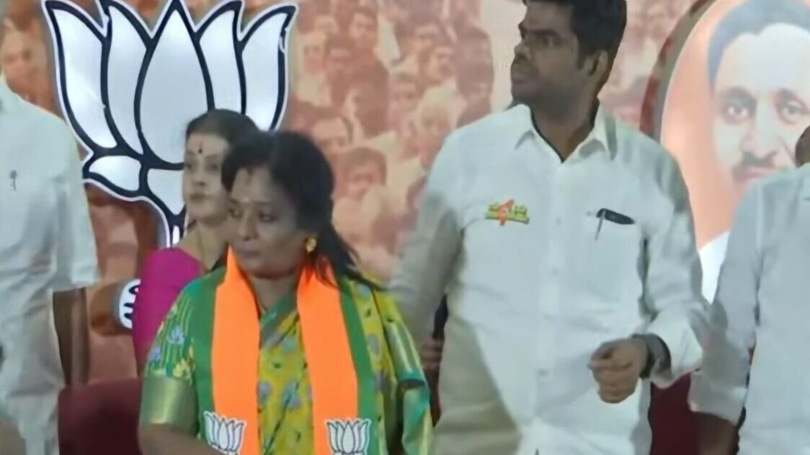 BJP TamilSai: కిషన్ రెడ్డి సమక్షంలో బీజేపీలో చేరిన మాజీ గవర్నర్ తమిళసై..