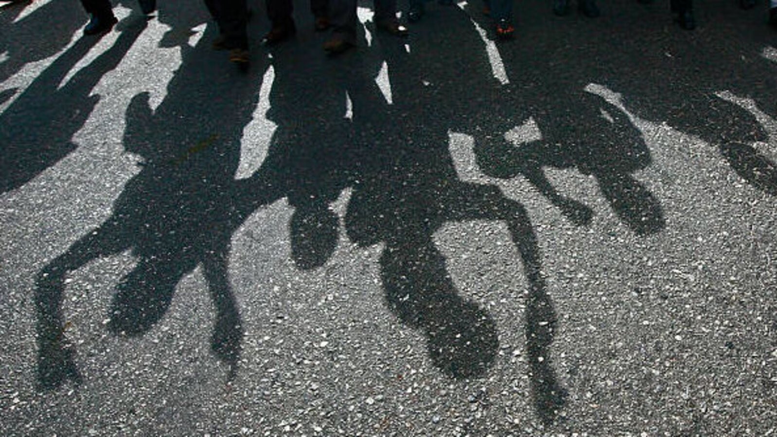 Khammam : లోన్ కన్సల్టెన్సీపై వార్తలు..! విలేకరిపై రౌడీషీటర్ల హత్యాయత్నం