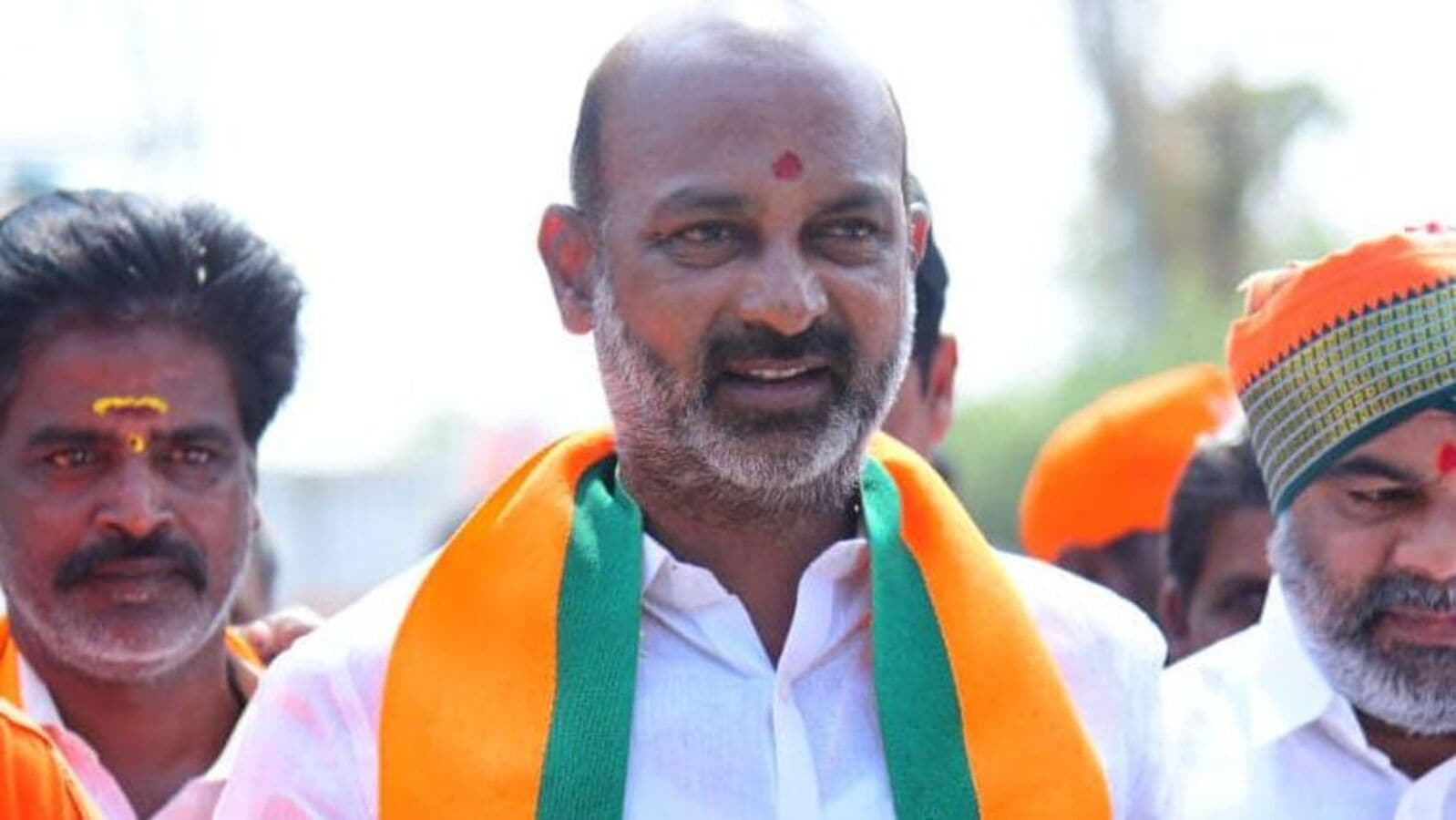 Bandi Sanjay Nethanna deeksha : 10న సిరిసిల్లలో బండి సంజయ్ &apos;నేతన్న దీక్ష&apos;