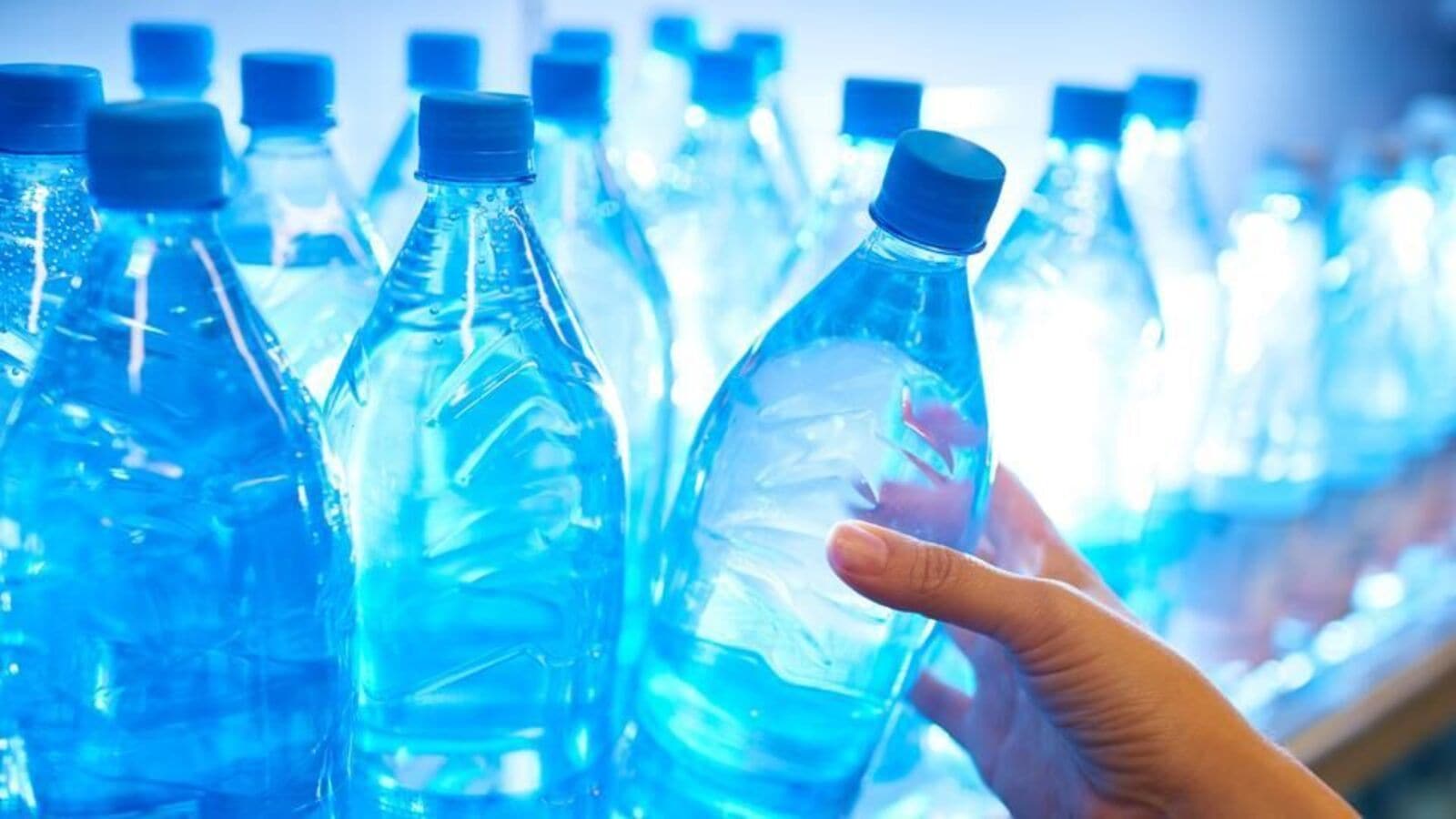 Hyderabad News : కస్టమర్ కు ఉచిత తాగు నీరు ఇవ్వని రెస్టారెంట్, రూ.5 వేల పరిహారం చెల్లించాలని కమిషన్ ఆదేశం